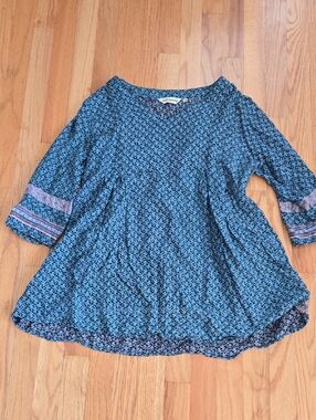 Blue Patterned Women's Flare Tunic Top - Casual V-Neck